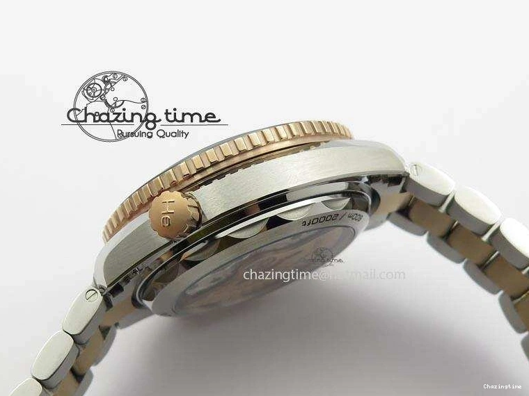 1224 FlexibleFit Seamaster Professional Chrono SS RG Blue Ceramic Blue Dial On SS RG Bracelet A 8211